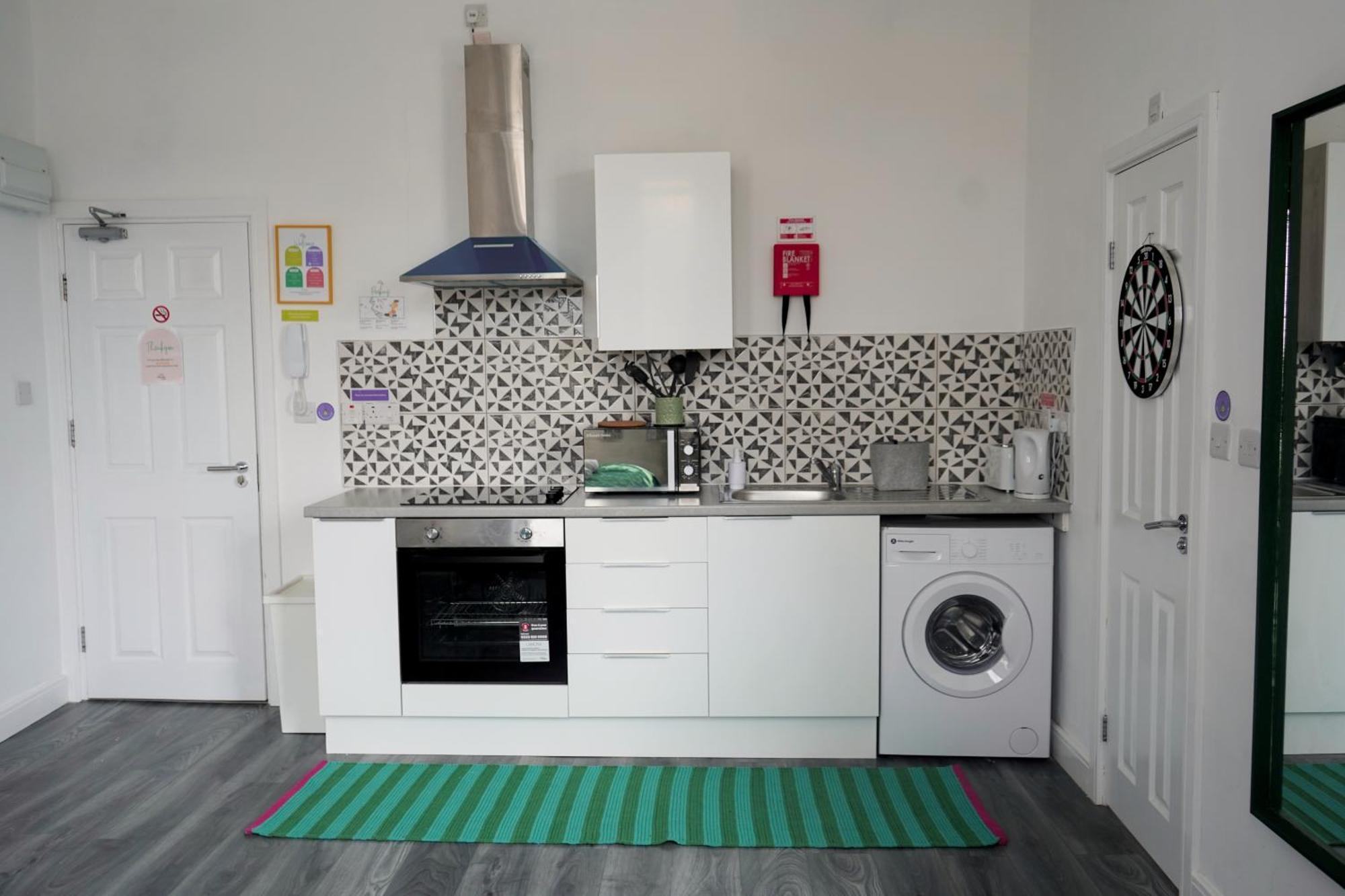 Bright And Spacious In Appartement *